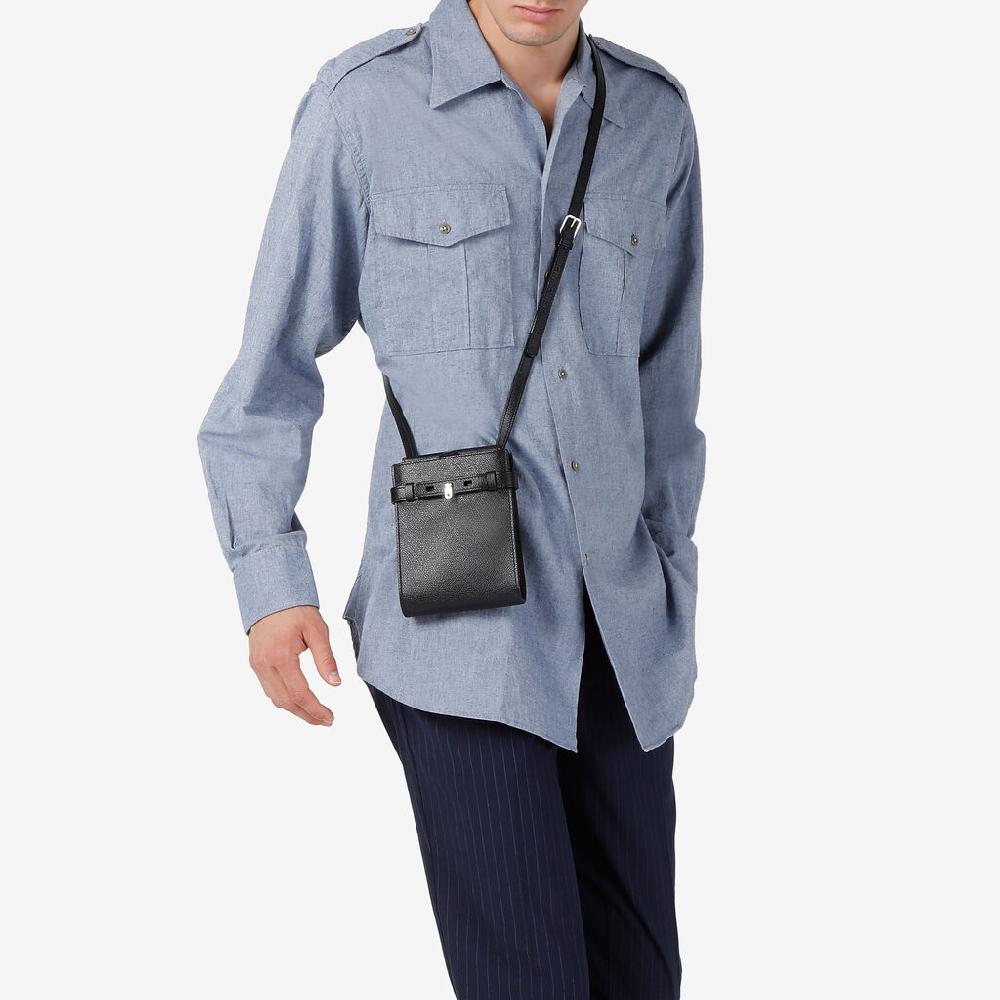 Valextra Borsa a tracolla slim Micro in Pelle Nera | Valextra Brera Acquista Ora
