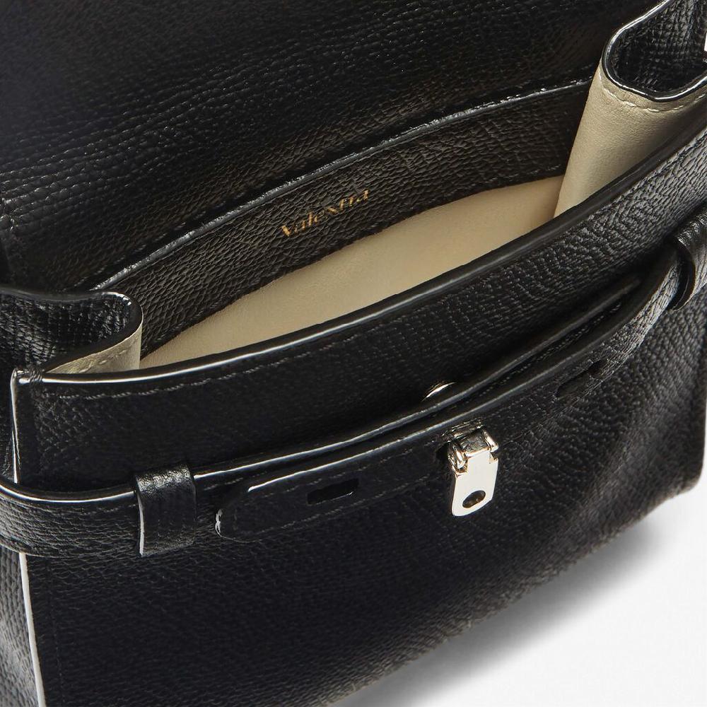 Valextra Borsa a tracolla slim Micro in Pelle Nera | Valextra Brera Acquista Ora