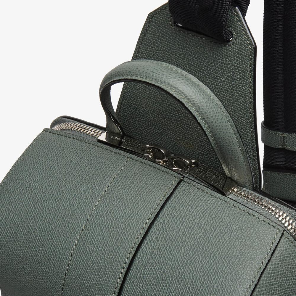 Valextra Zaino da Uomo in Pelle Verde di Lusso | Valextra V-Line Saldi Di Fabbrica