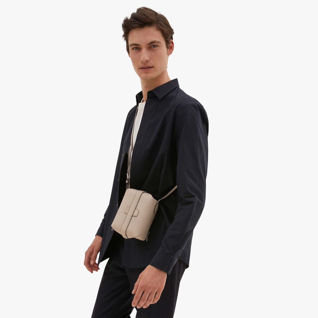 Valextra Borsa a tracolla Mini in Pelle Rosa Nude | Valextra Tric Trac Sottocosto