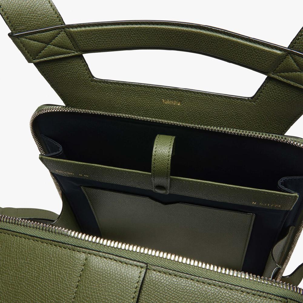 Valextra Valextra V-Line: Zaino elegante da lavoro in Pelle Verde Militare Spedizione Gratuita