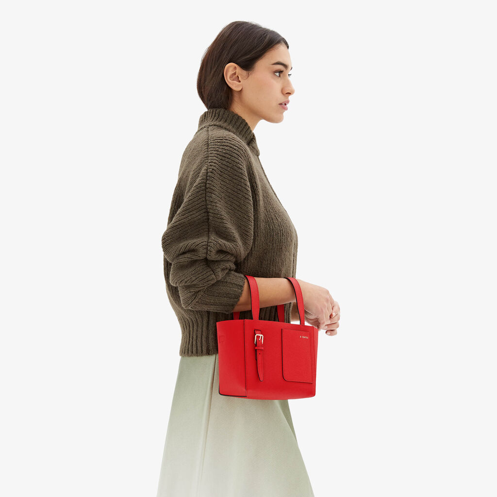 Valextra Borsa a secchiello da Donna di Lusso in Pelle Rossa | Valextra Soft 2025