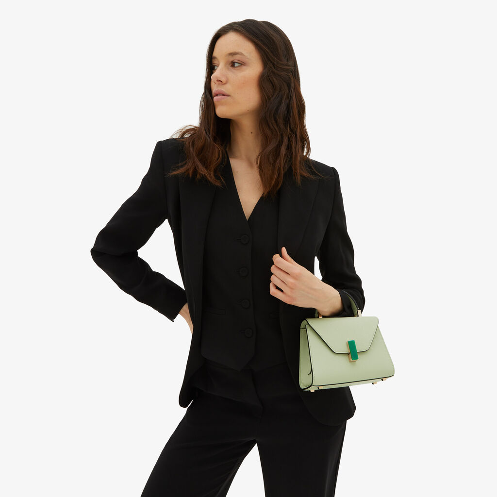 Valextra Borsetta da Donna in Pelle Verde chiara | Valextra Iside Cyber Monday