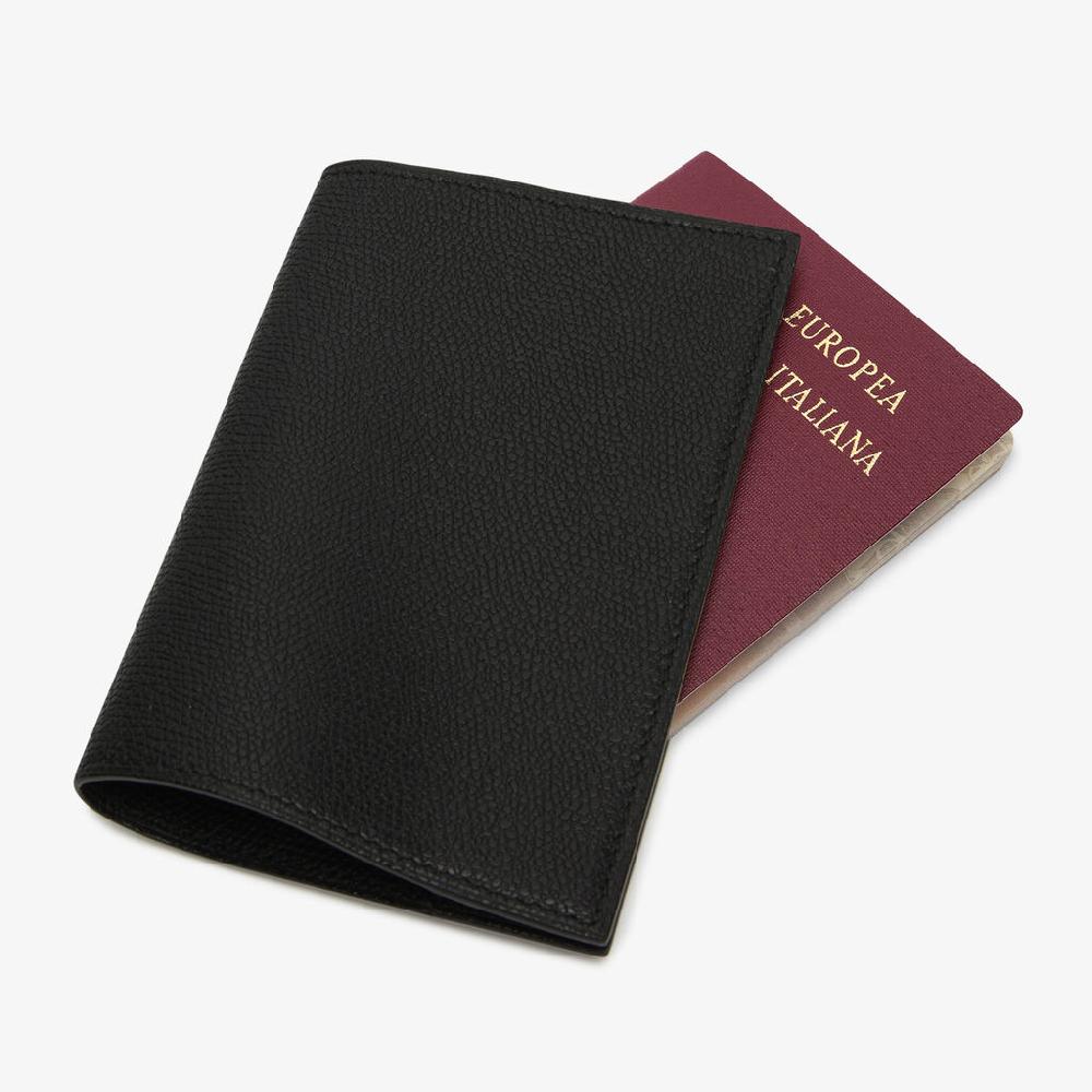 Valextra Porta passaporto elegante in Pelle Nera di Lusso | Valextra Offerte speciali
