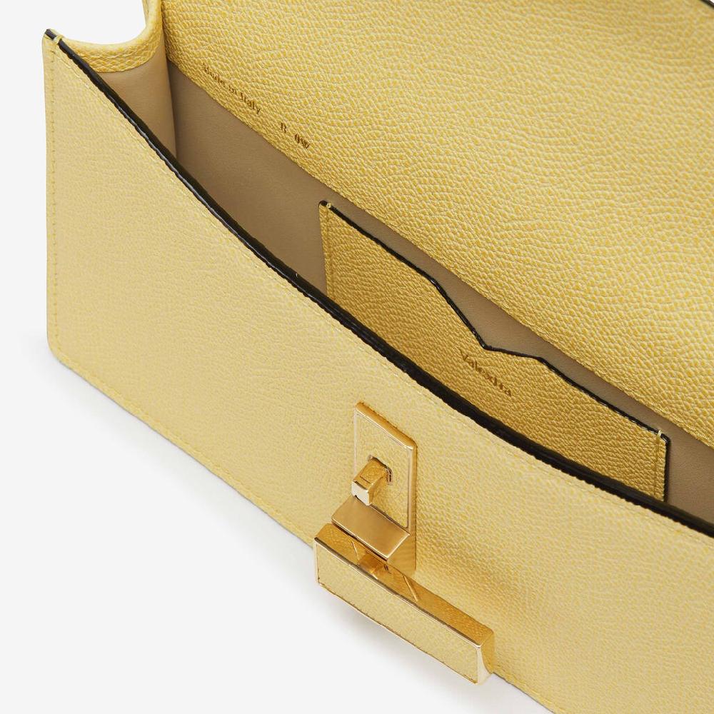 Valextra Clutch Donna di Lusso in Pelle Gialla con catena | Valextra Iside Super sconto