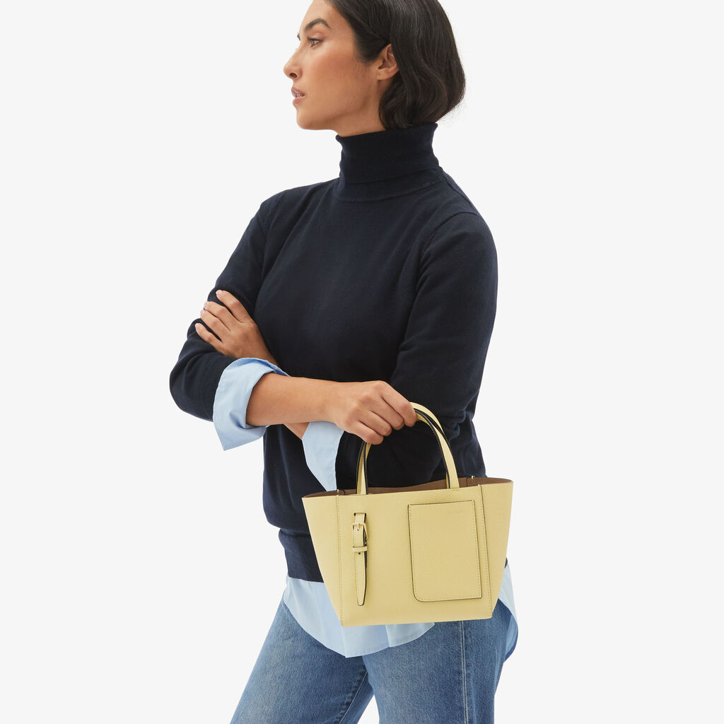 Valextra Borsa a secchiello Donna di Lusso in Pelle Gialla | Valextra Soft Prezzo di fabbrica
