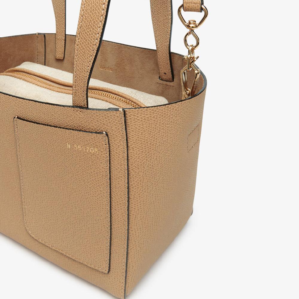 Valextra Borsa a secchiello da Donna di Lusso in Pelle Beige | Valextra Soft Offerta speciale