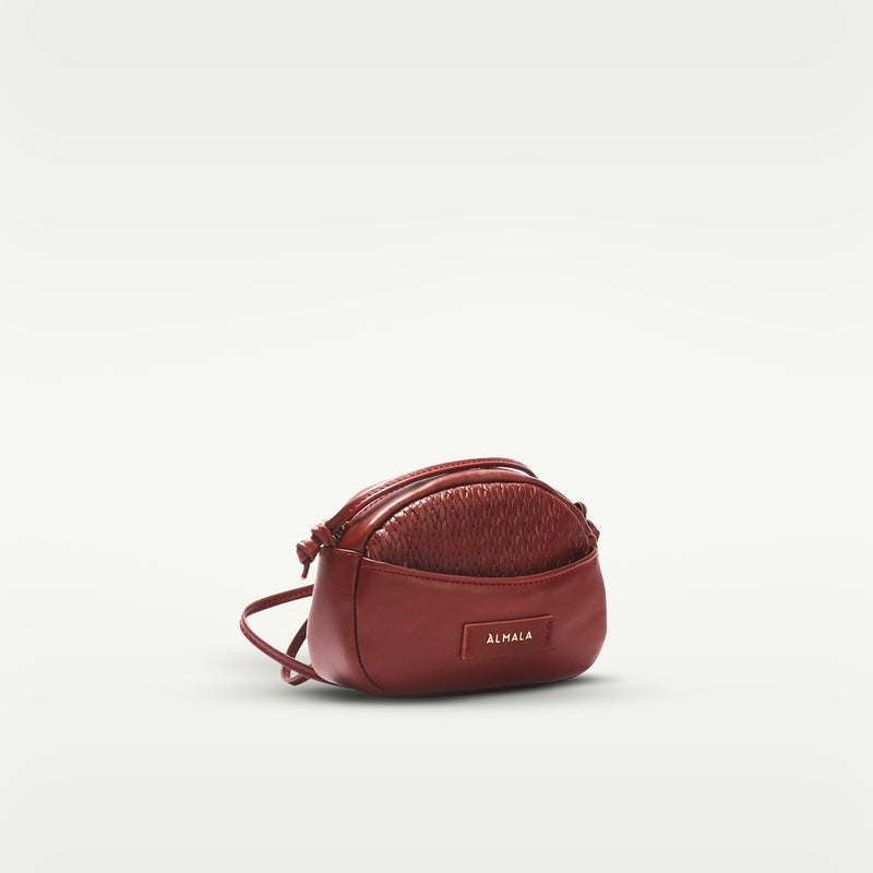 ALMALA MOON BAG | CASTAGNA Qualità Garantita