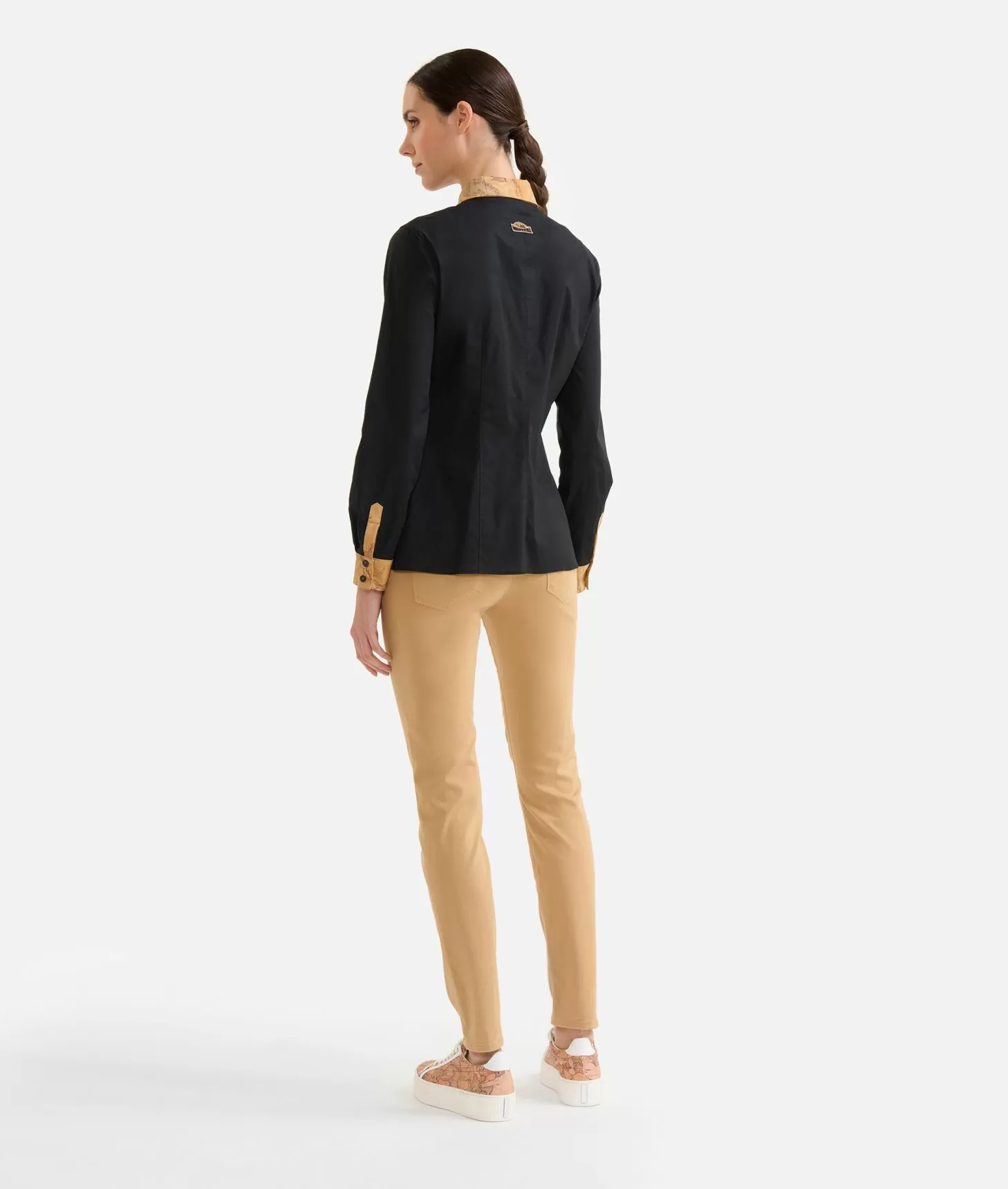 Alviero martini 1a classe Camicia in popeline di cotone stretch con dettagli Geo Classic Nera In Linea