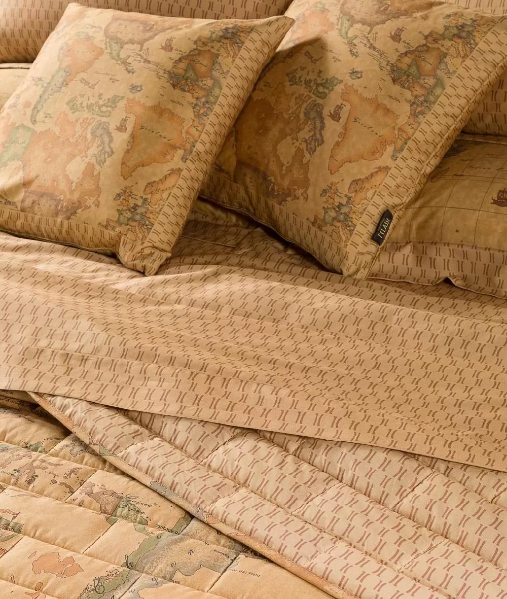 Alviero martini 1a classe Copriletto trapuntato Geo Classic Moda