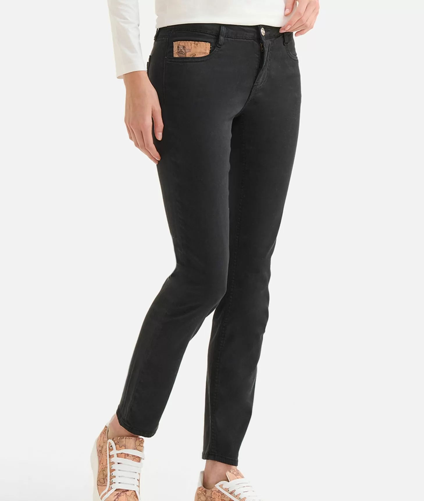Alviero martini 1a classe Pantaloni in gabardina smerigliata con taschino Geo Classic Neri Offerta