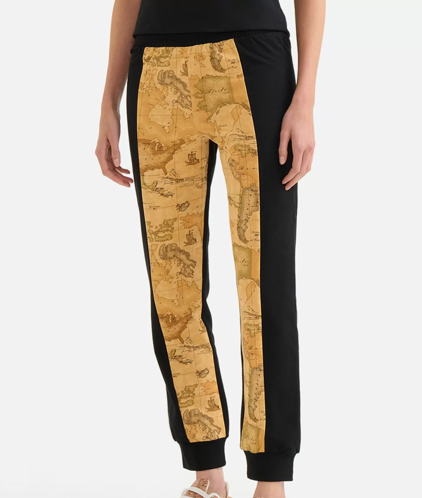 Alviero martini 1a classe Pantaloni in felpa garzata stretch con intarsio Geo Classic Neri Offerte