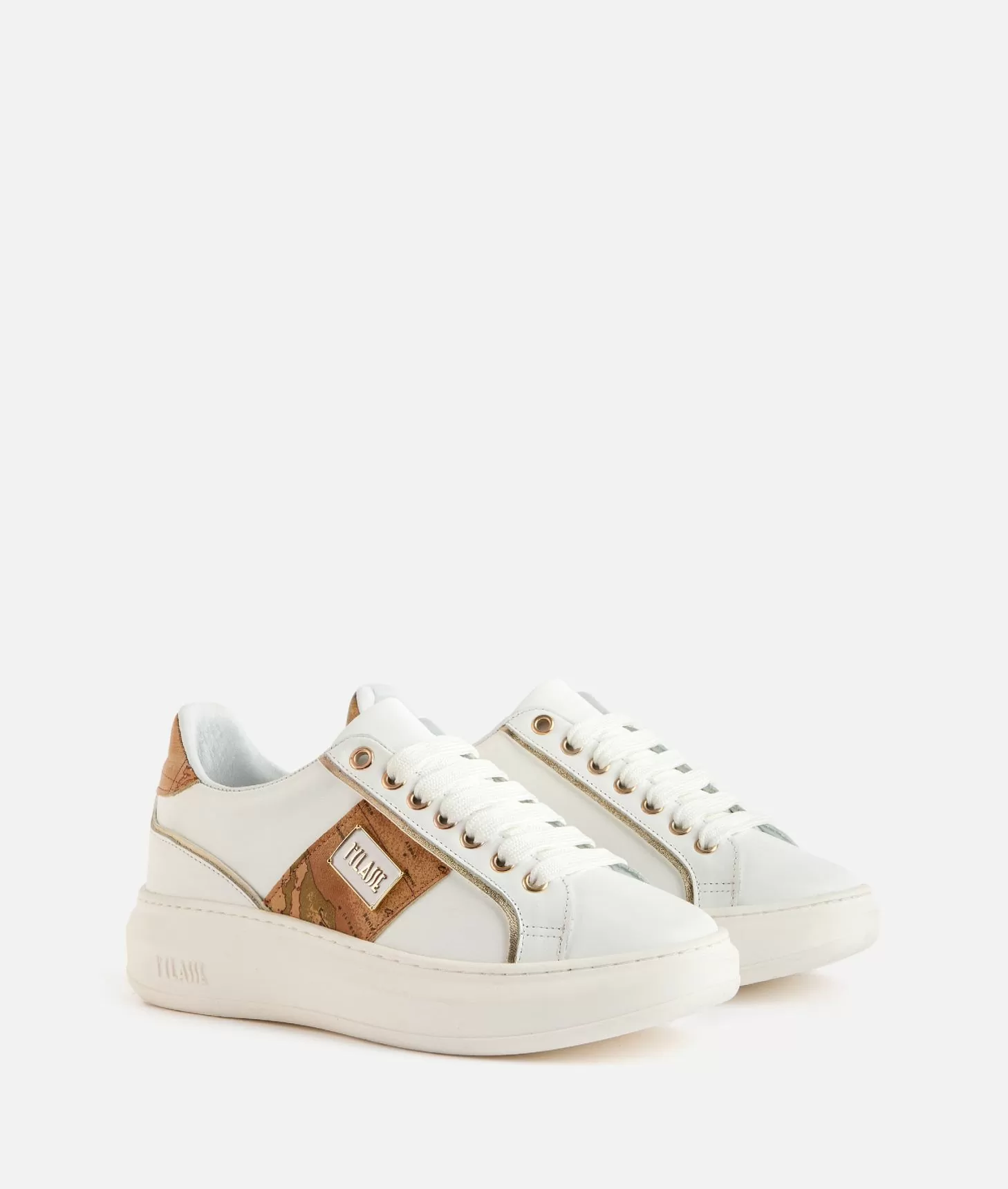 Alviero martini 1a classe Sneakers in pelle liscia con targhetta 1ᴬ Classe smaltata Bianche Enormi sconti