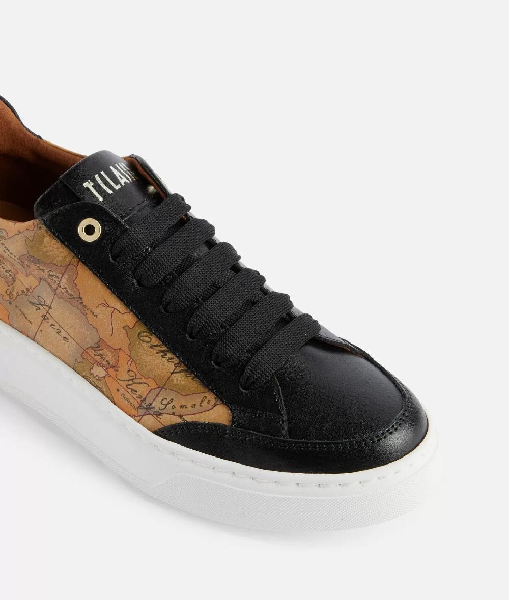 Alviero martini 1a classe Sneakers in pelle liscia con inserti Geo Classic e Saffiano Nere Vendita