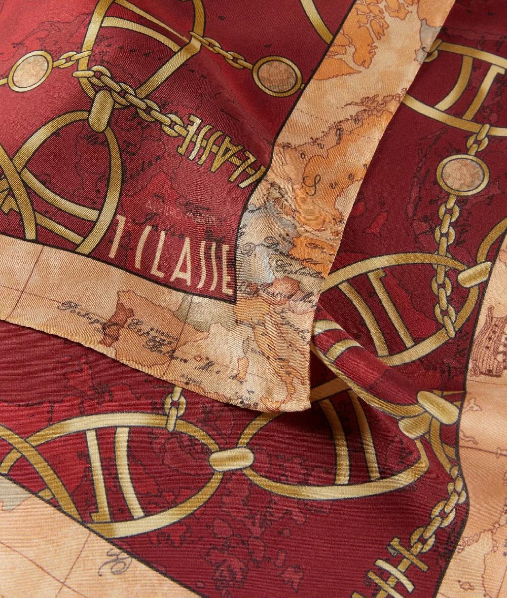 Alviero martini 1a classe Foulard Geo Chain in seta 70x70 Lampone In vendita